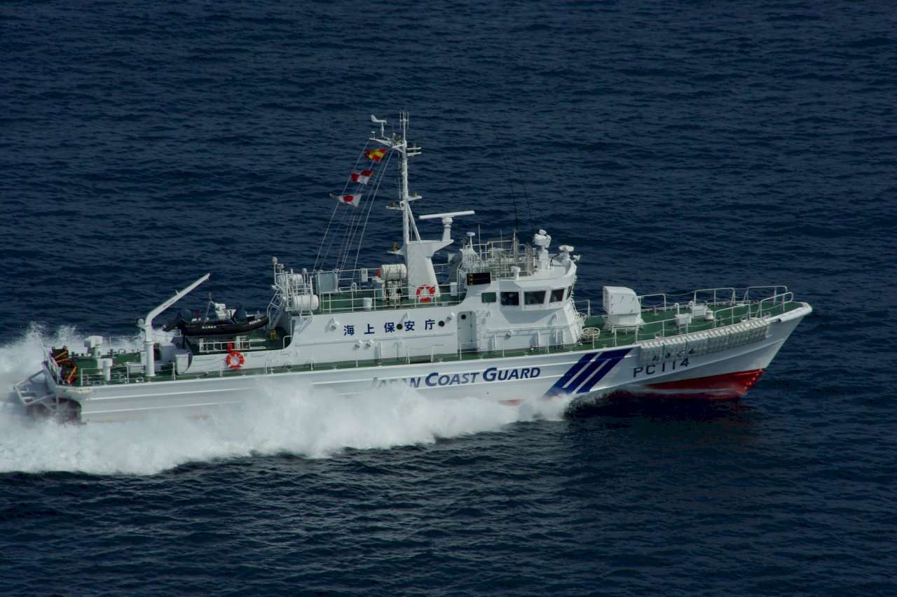 台風9号接近の際、日本の海上保安庁の複数の巡視船が台湾海峡に避難して公海上で待機。これについて中国が抗議したものの、日本政府は「抗議には全くの根拠がなく、受け入れられない」として反論した。（写真：Rti）
