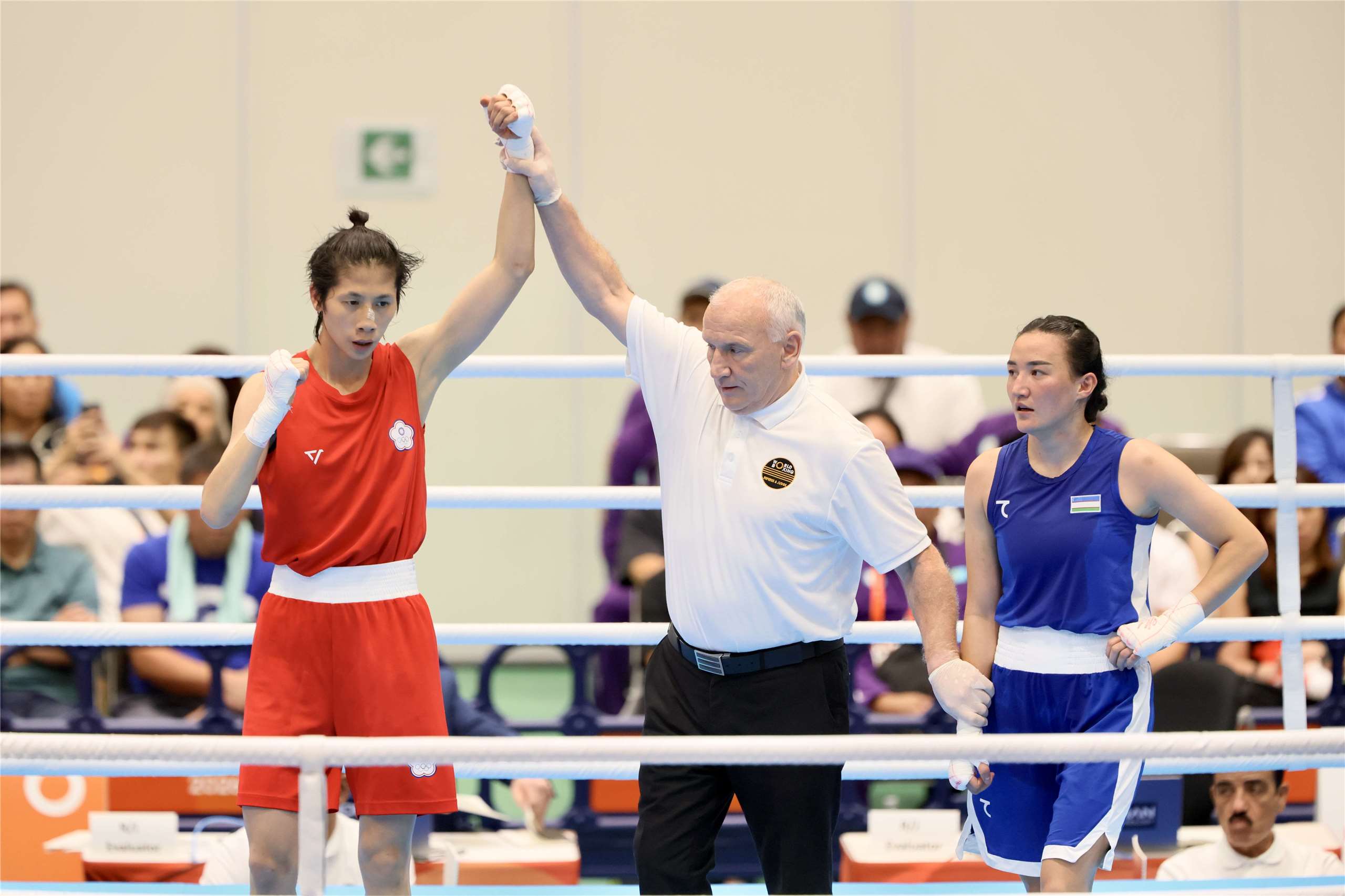 女子ボクシングの台湾代表、林郁婷選手は30日、アジア競技大会の60キロ級準決勝で、ウズベキスタン選手を破り、決勝進出を果たした。（写真：台湾代表チーム提供）