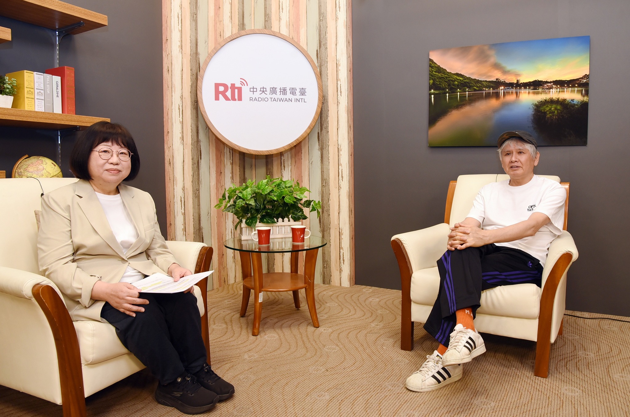 奈良美智氏が語る台湾の魅力、「もっとも心を打たれるのは&ldquo;人&rdquo;」-ニュース-財団法人中央廣播電台(中央放送局)ニュース・番組制作、放送に関する規約