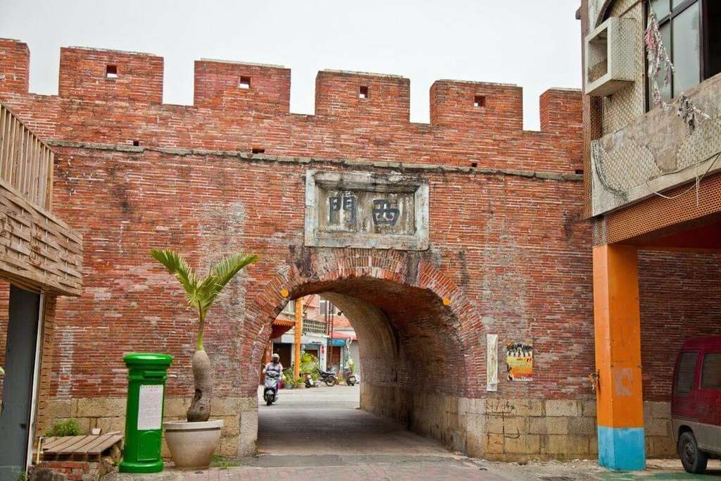 恒春古城西門（写真：恒春鎮提供／CNA）