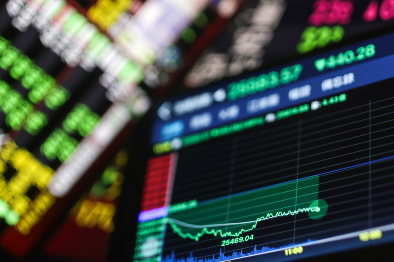 상호관세 직격탄 맞은 전통산업과 무급휴가에 처한 근로자 현황