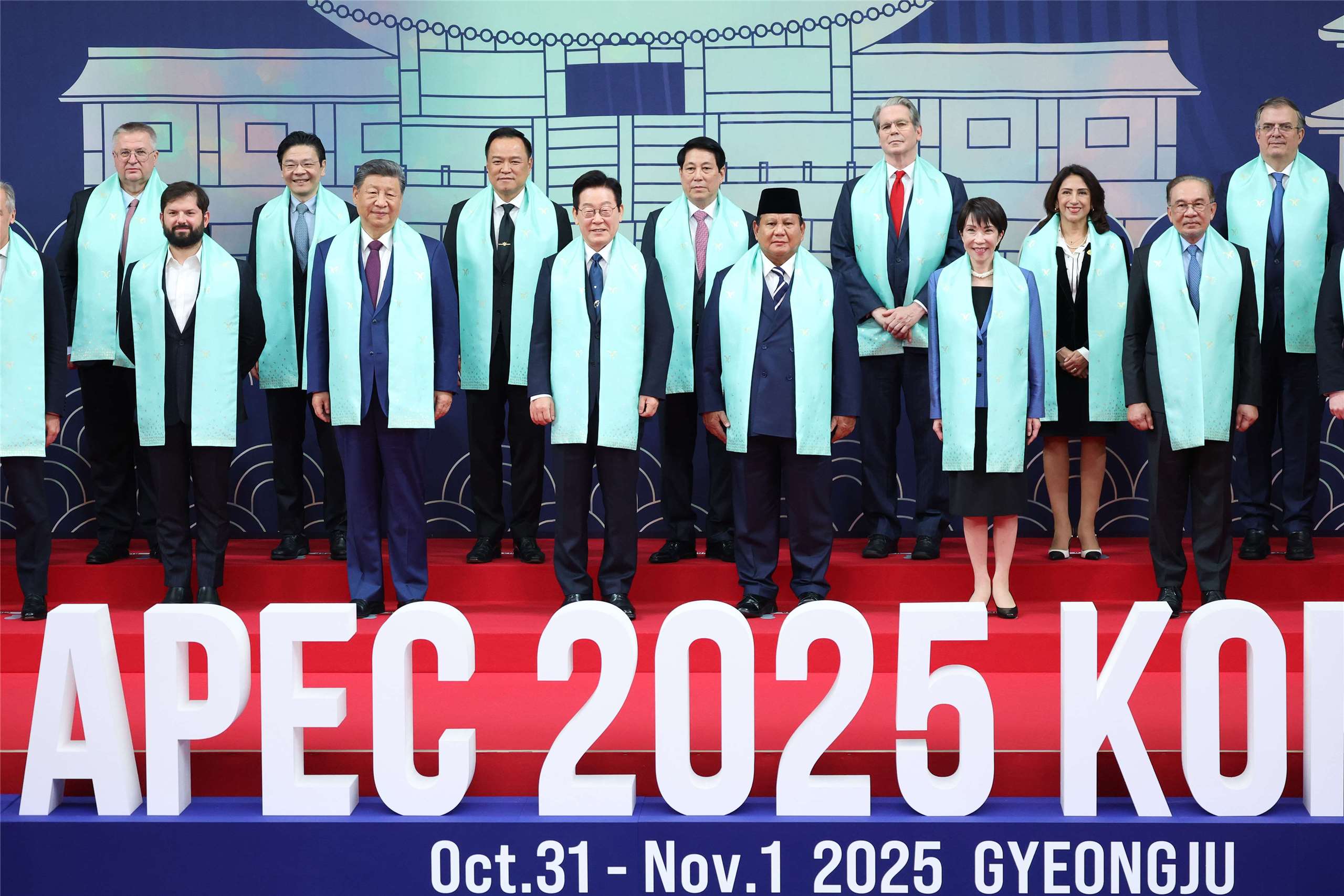 한국 경주에서 열린 제32차 아시아태평양경제협력체(APEC) 정상회의가 11월1일 성료되었다. -사진: Reuters/ TPG Images