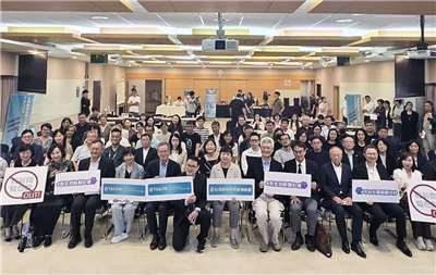 9월 1일 오늘은 중화민국 ‘기자의 날’이다. 이날을 맞아 타이완 공영방송 PTS를 비롯해 Rti타이완의 소리, 중앙통신사, ETtoday 등 23개의 언론사들이  공동으로‘타이완 온라인뉴스 자율연맹’(TASON)을 출범했다.  - 사진: RTI 