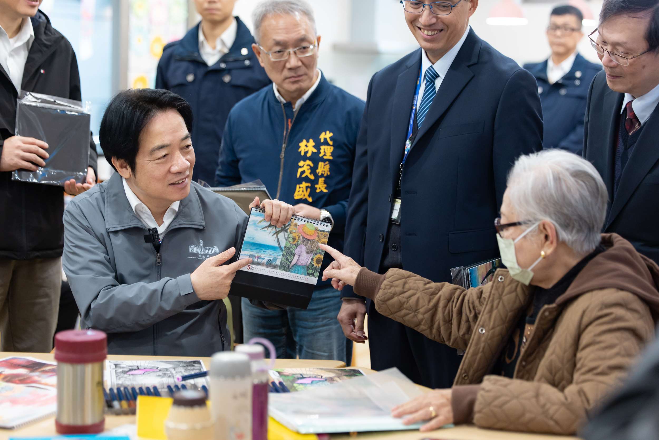 라이칭더 총통이 2일 이란현에 위치한 한 노인종합장기요양기관을 방문했다. - 사진: 총통부