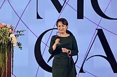 샤오메이친 부총통은 12일 저녁  ‘2026년 외교부 춘절 연회’에 참석해, 각국 주재 타이완 사절단 대표들에게 건배를 올리며 인사를 전했다. - 사진: CNA