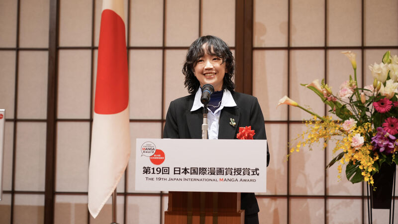 《산속의 요리사(Mararum：山間料理人)》로 제19회 일본 국제만화대상에서 은상을 수상한 타이완 만화가 난난르(南南日) - 사진: CNA