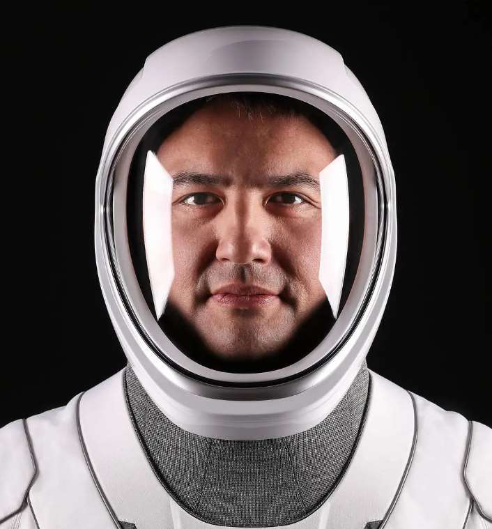 ▲ NASA 우주비행사이자 비행 외과 의사인 린치얼 존슨 우주센터 비행운영국 부국장. [사진 = NASA 제공]