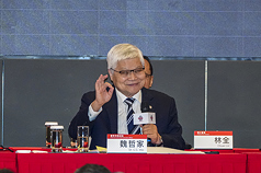 4일 신주에서 열린 TSMC 주주총회에 참석한 웨이저자 TSMC 회장 - 사진: CNA