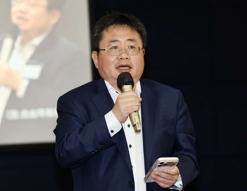 ▲ 야이타 아키오가 지난 9일(목) 열린 ‘중공의 국경을 넘은 폭력 행위 규탄 및 야이타 아키오 연대(譴責中共跨境暴行 聲援矢板明夫)’ 기자회견에서 발언을 하고 있다. [사진=CNA DB]