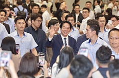 9일 타이완 ‘변호사의 날’을 맞아 타이베이변호사협회가 주최한 리셉션 및 회원대회에 참석한 라이칭더 총통 - 사진: CNA