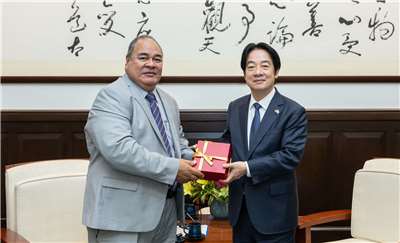 라이청더(賴清德) 총통은 15일 폴슨 파나파(Paulson Panapa) 투발루 외교노동통상부 장관이 이끄는 대표단을 접견했다.  - 사진: 총통부 제공