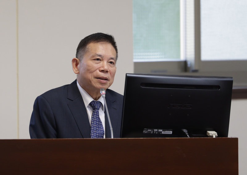 도널드 트럼프 미국 대통령의 반도체 관세 발표에 류징칭 국가발전위원회 겸 TSMC 법인이사는 7일 TSMC는 이미 미국에서 공장을 짓고 있을 뿐만 아니라 오리건주에도 이미 공장이 있어 “현재 TSMC에는 호재”라고 말했다. - 사진: CNA