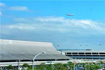 Taiwan menduduki tempat kedua sebagai destinasi pelancongan luar negara pilihan rakyat Korea sempena cuti panjang Mid-Autumn. Gambar menunjukkan sebuah pesawat melintasi ruang udara Lapangan Terbang Taoyuan.