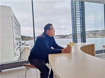 Satu perjalanan penuh cabaran dan tugasan! 
Saudara Yii berjaya meraih kepercayaan daripada pelanggannya dan menjadi pihak pengurusan tertinggi syarikat bagi pasaran Taiwan.