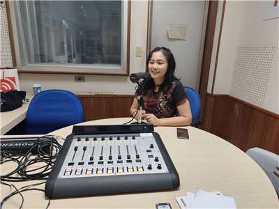 Wawancara dengan Saudari Cynthia, Siswa Antarabangsa di Taiwan. (Foto di Bilik rakaman Rti)