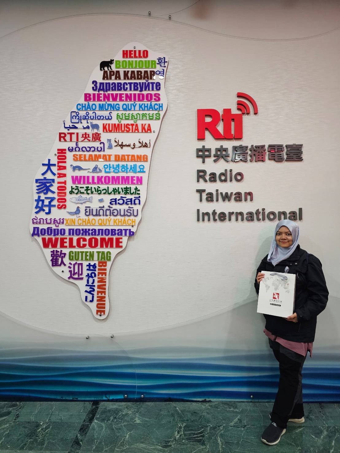 Saudari Amira berkongsikan peluang belajar di Taiwan.