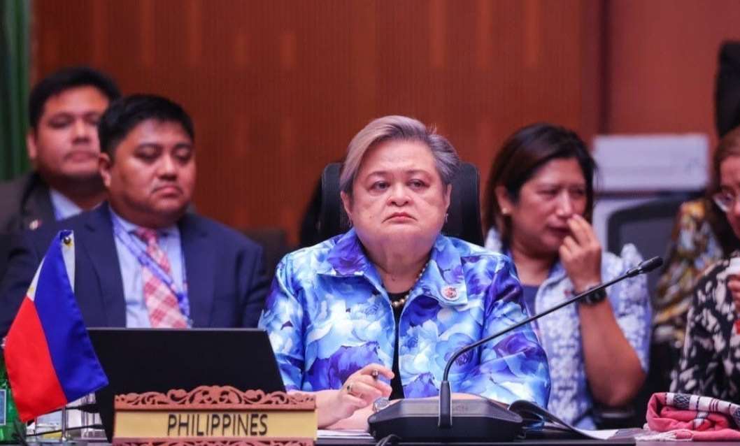 Setiausaha Jabatan Hal Ehwal Luar Filipina (DFA) Ma. Theresa Lazaro mengulangi hari ini bahawa Filipina mematuhi dasar "Satu China". (Foto: AP / 達志影像)