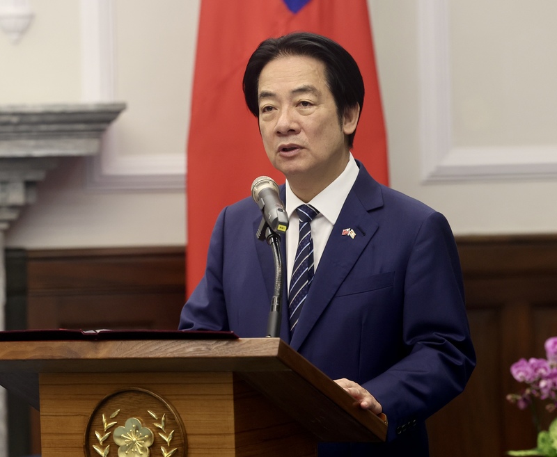 President Lai Ching-te (photo) noong November 25 sa Presidential Office ay nakipagkita sa Speaker ng Eswatini House of Assembly, si Mabuza. Nagpasalamat siya sa matagal nang suporta ng Eswatini para sa Taiwan sa international arena. Dahil sa matibay na suporta na ito, mas lumalakas ang Taiwan para makipag-partner at mag-deepen ng cooperation kasama ang Eswatini at iba pang countries na pareho ng values. Kuha ng Central News Agency reporter na si Zhang Hao-an.