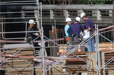Workers nasa Construction site