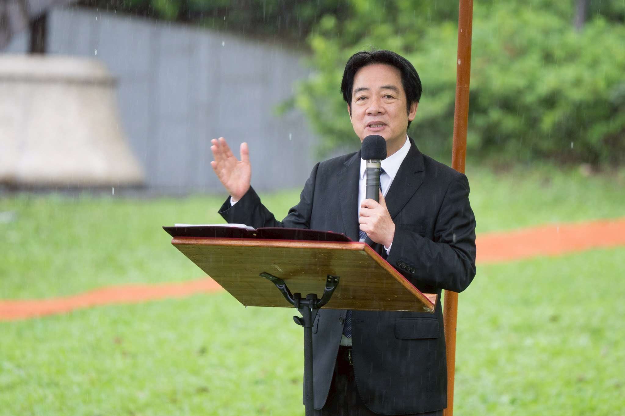 Dumalo si Pangulong Lai Ching-te noong ika-7 sa “37th Anniversary Memorial ng pagkamartir ni Cheng Nan-jung.” (Larawan mula sa Presidential Office)