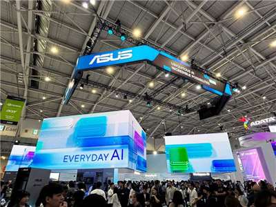 Magsisimula ang COMPUTEX Taipei 2026 sa Taipei sa Hunyo 2. Ang tema ngayong taon ay “AI Together,” na magpo-focus sa tatlong pangunahing larangan: AI computing, robotics at smart mobility, at next-generation technologies.
Larawan mula sa 2025 file photo.
(Larawan: Central News Agency)