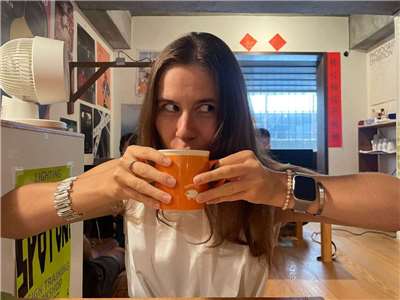 Гостья выпуска Лера.