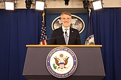  Представитель Госдепартамента США по вопросам АТЭС Кэйси Мэйс. Фото: CNA.