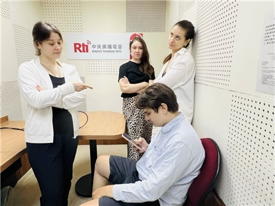 «Воскресное шоу»: Любовь и забота?