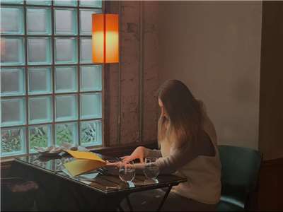 Гостья нового выпуска Регина.