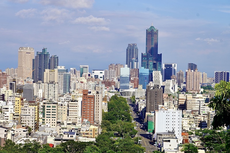 圖為從高處俯瞰高雄市區。
