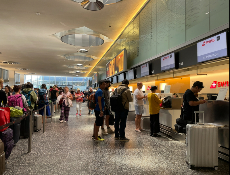 蘇黎世機場是瑞士最大機場，瑞士國門。
