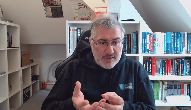 德國「關鍵基礎設施聯盟」創辦人阿圖在專家線上座談指出，俄羅斯「影子艦隊」可能被用作無人機發射與回收平台，呼籲德國加強關鍵基礎設施防護。（視訊座談截圖）