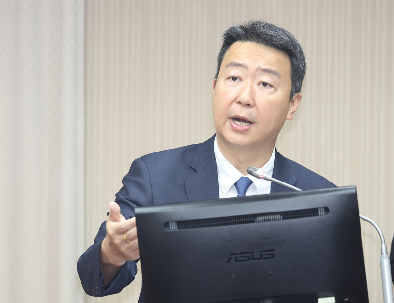 交通部長陳世凱強調，今年國際旅客來台數正穩步成長中，目標是每一年都要成長，而且要穩定成長或者快速成長。