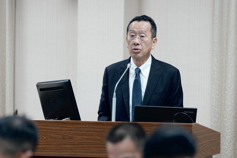 國防部長顧立雄23日至立法院外交國防委員會進行業務報告並備詢。

