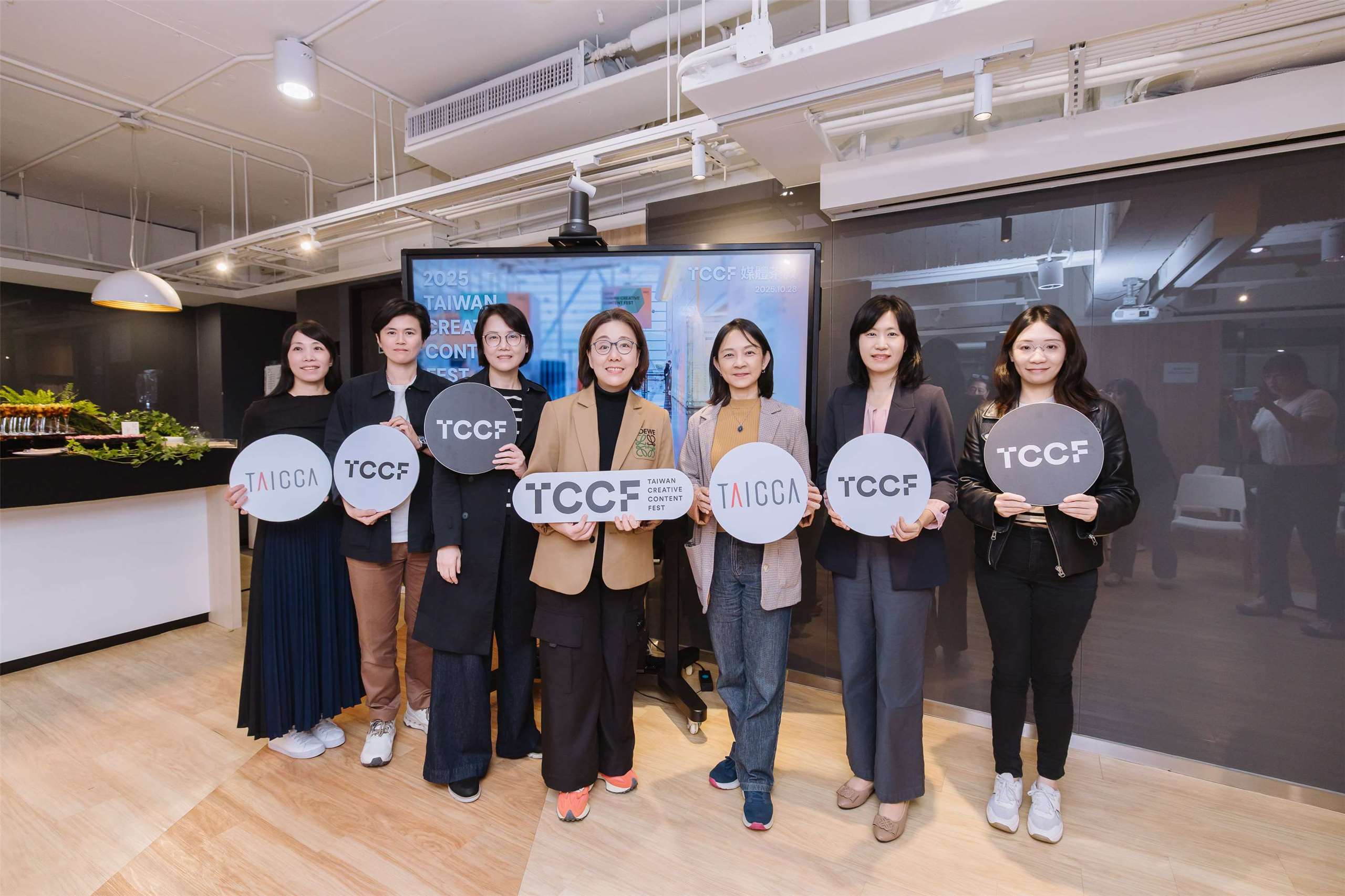 文策院28日舉行記者會，說明2025 TCCF創意內容大會亮點內容，並預告將在會中宣告以股權基金模式，進軍遊戲產業。(文策院提供)