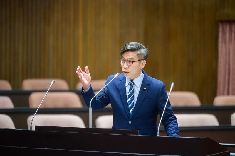 民進黨立委鍾佳濱。資料照。（鍾佳濱服務處提供）(圖:中央社)