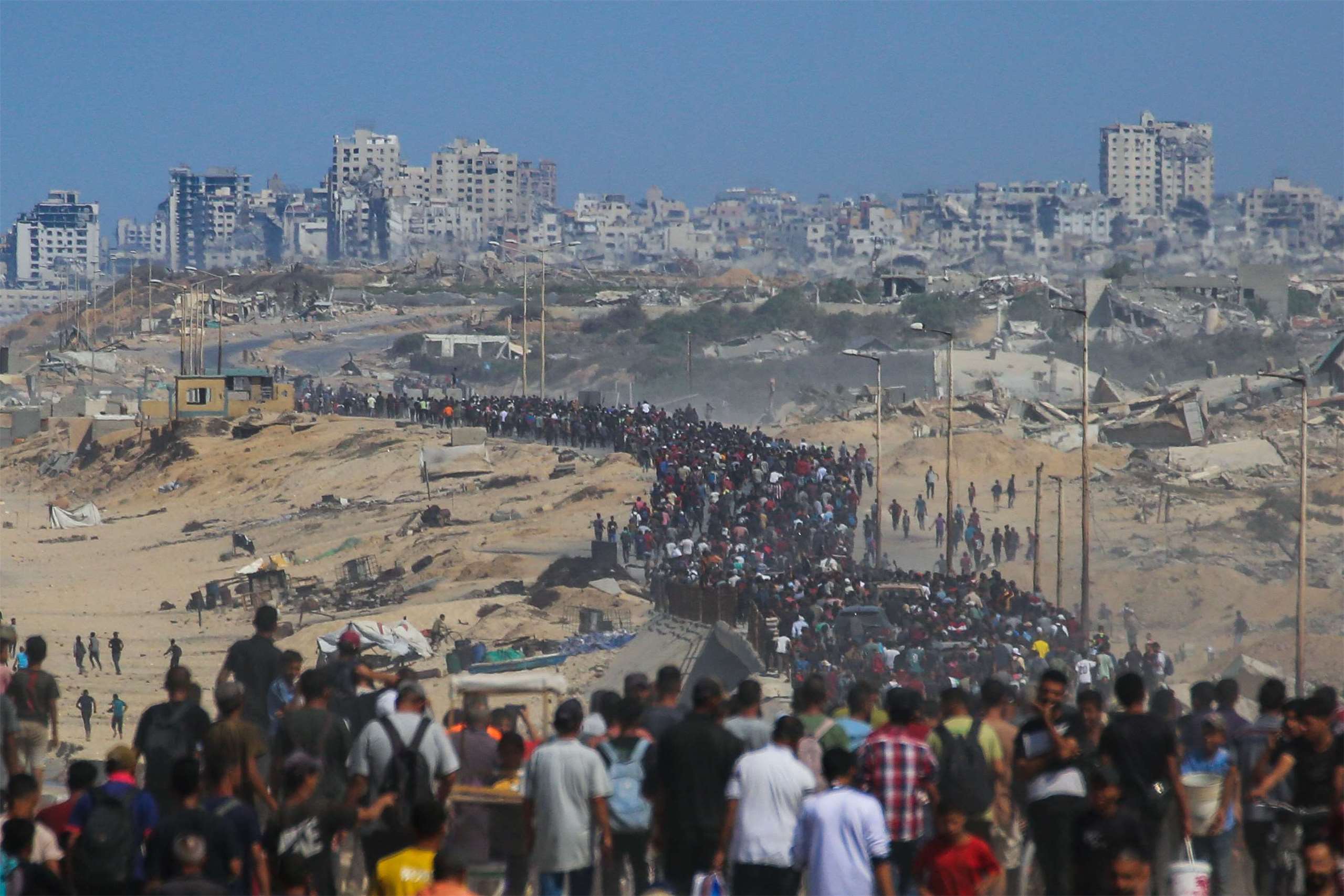 自停火生效以來，約有20萬巴勒斯坦人重返加薩(Gaza)北部地區。(AFP)