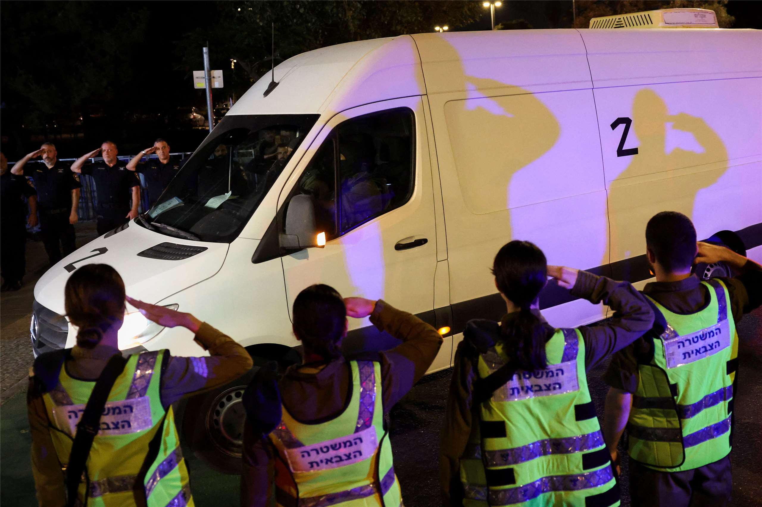 哈馬斯再次移交人質遺體給以色列。