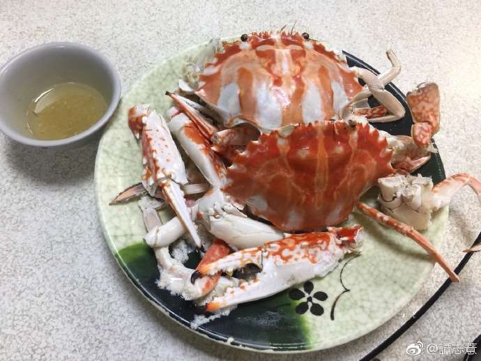 秋遊萬里嚐秋蟹