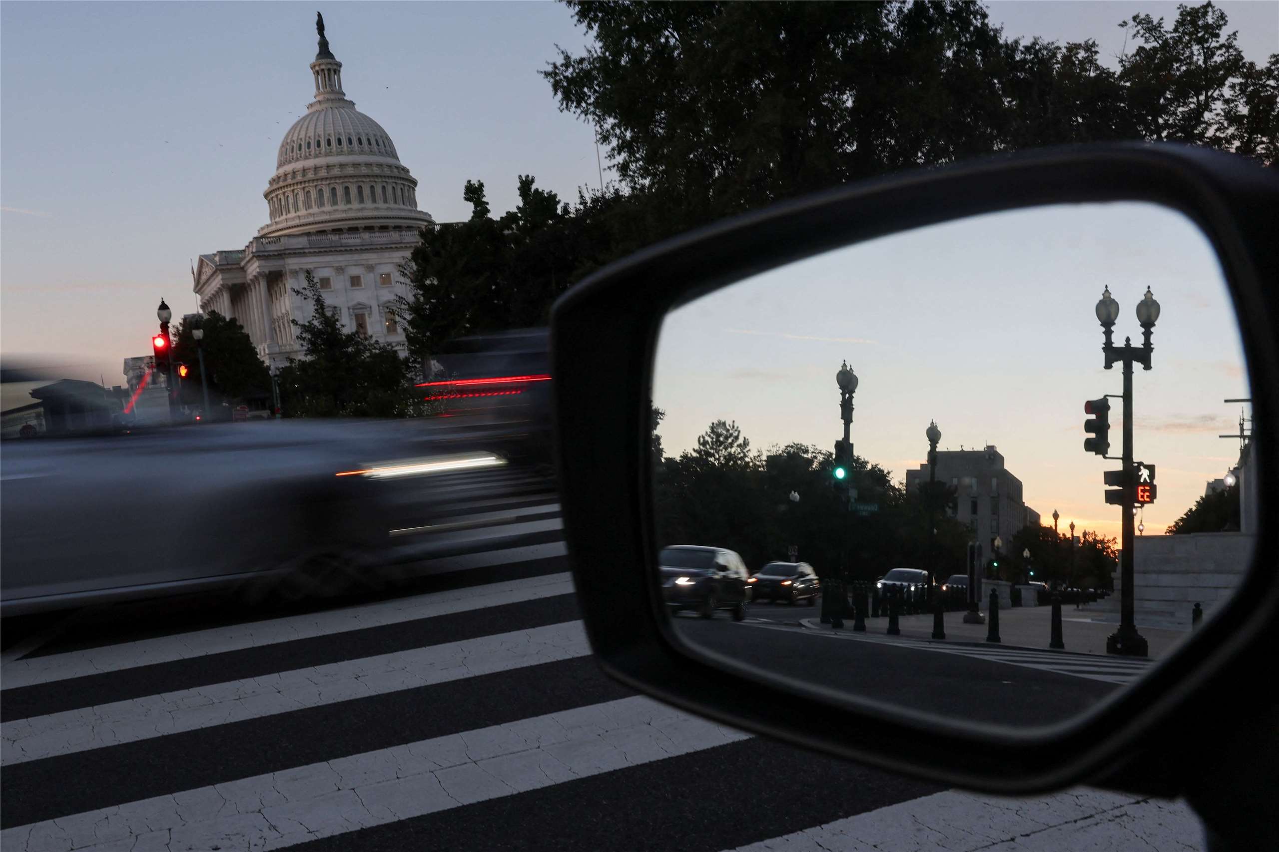 兩任內累計57天川普刷新美國政府關門最久紀錄-新聞-Rti 中央廣播電臺