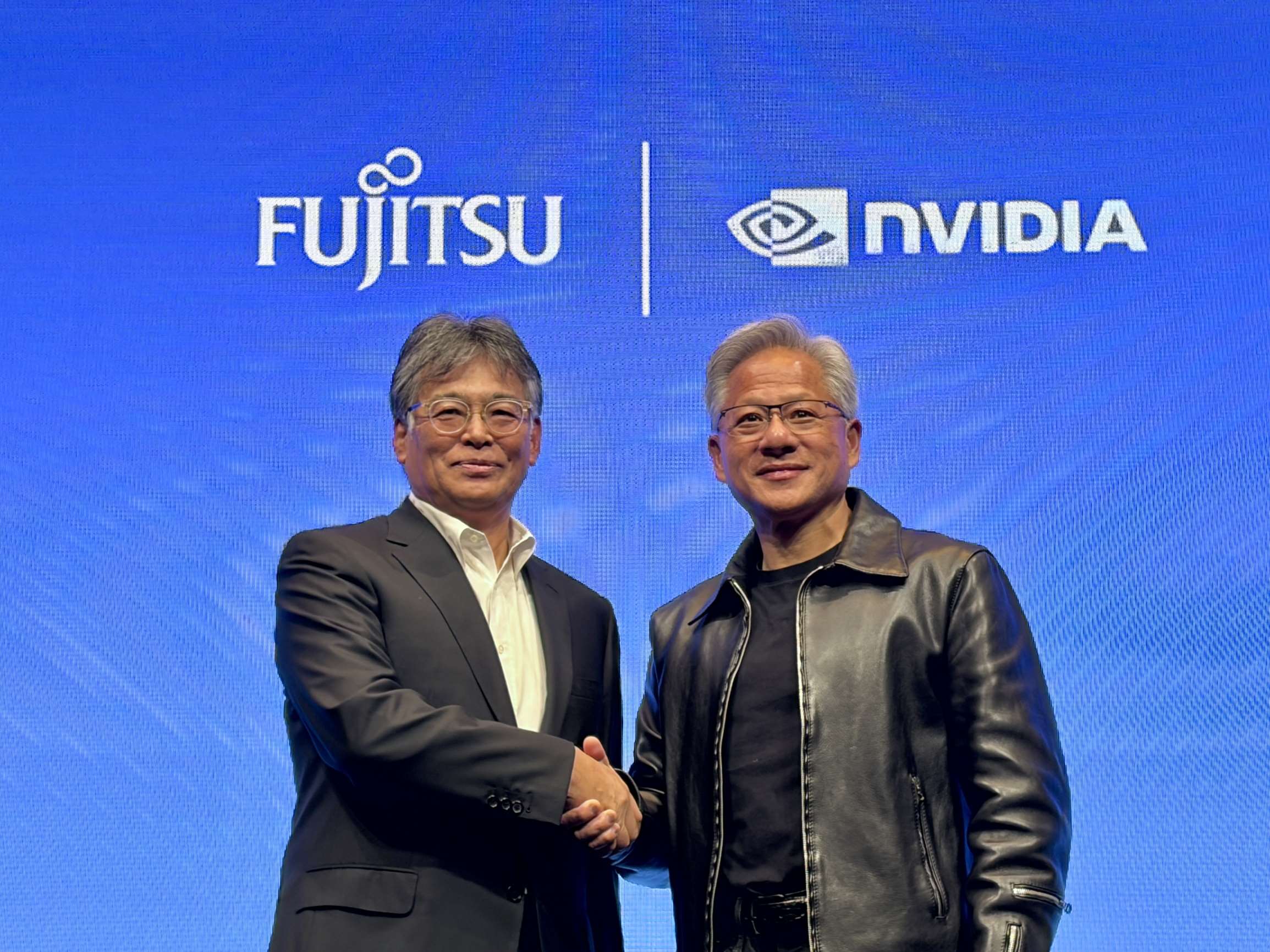 輝達與富士通將在AI基礎設施上攜手合作，包括醫療、製造、環境，及下一代運算技術等服務。(X@FujitsuOfficial)
