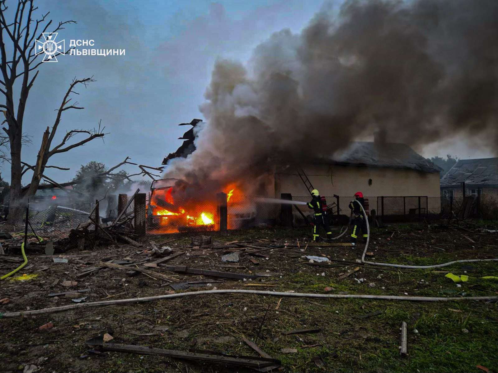 俄羅斯夜間發射飛彈和無人機，對烏克蘭進行大規模空襲，至少導致5人喪生。(FB@zelenskyy.official)