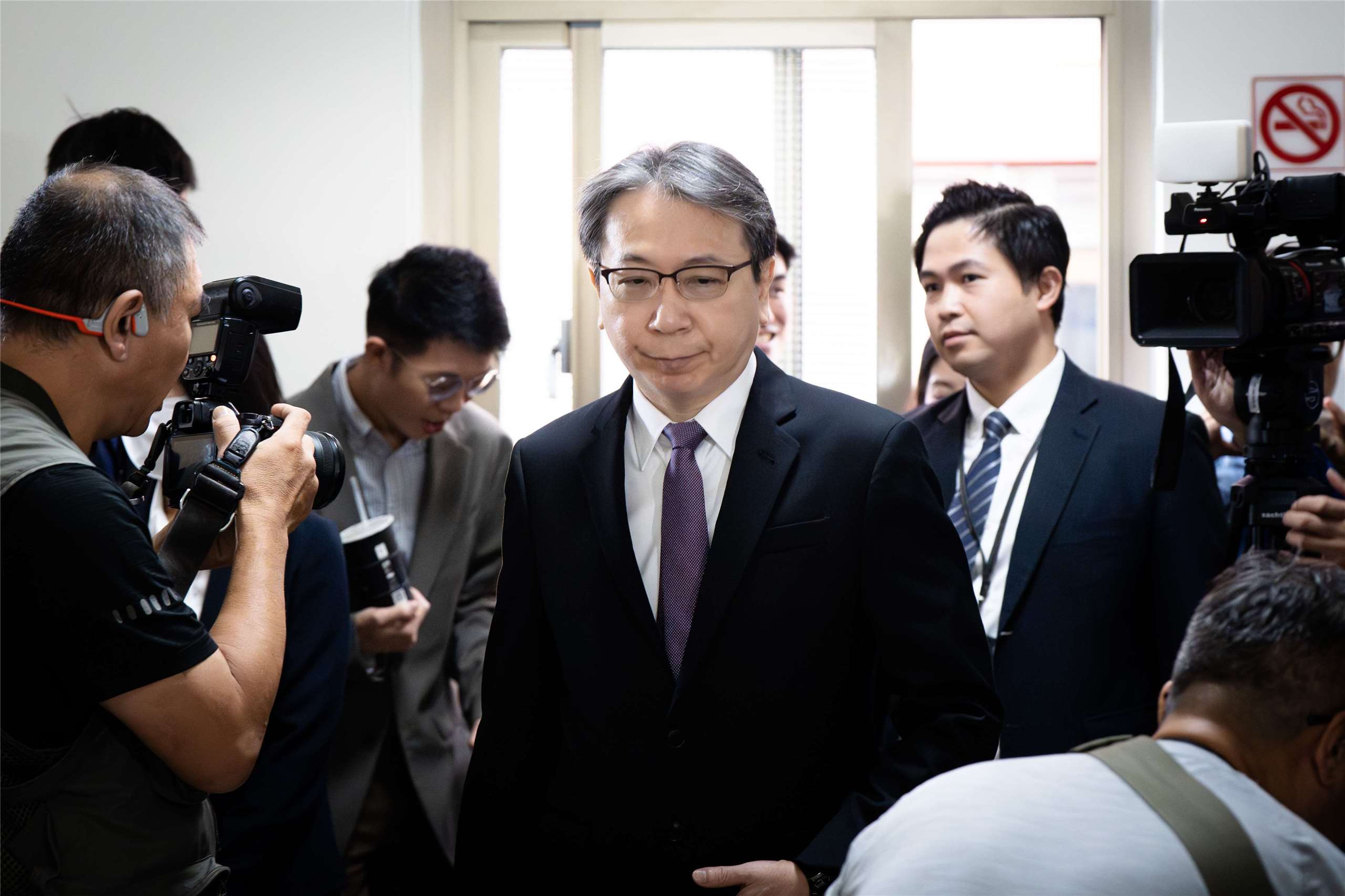 國安局長蔡明彥29日針對近期東亞情勢，至立法院外交國防委員會進行報告。他指出，日本首相高市早苗上任後，關注中國威脅問題，同時也注重台日關係發展，整體外交安保政策展現「親美友台」態勢。(楊仁翔 攝)