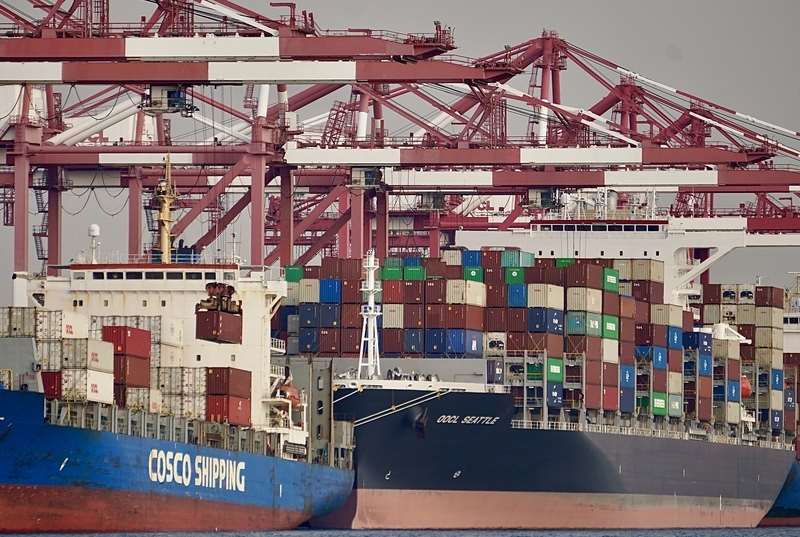 經濟部統計處21日公布9月外銷訂單702.2億美元，首度突破700億美元，寫下歷年單月新高，年增率高達30.5%，累計第三季、及前三季也都創下同期新高。