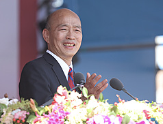 114年國慶大會10日在總統府前廣場舉行，大會主席、立法院長韓國瑜出席致詞。
