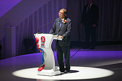 2025年世界博覽會（大阪世博）13日正式結束184天展期，下午舉辦閉幕式。日本首相石破茂致詞表示，「開幕前雖然曾有人擔心準備進度等問題，但在所有參展人員與相關人士努力下，我們一步步克服困難。大家齊心協力，共同打造出令無數人滿意的精彩博覽會」。