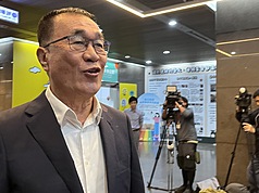 輝達（NVIDIA）台灣總部是否進駐北士科T17、T18基地進入倒數，新壽盼與輝達談。台北市副市長李四川（左）20日接受媒體聯訪時說，市府跟輝達在看未曝光基地，等輝達確定後對外宣布。
