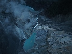 農業部林保署副署長廖一光表示，關於花蓮馬太鞍溪新的堰塞湖，如果持續降雨，預估24小時後就會蓄滿；目前研判如果潰決，影響範圍主要為大馬提防後方低窪地區，已協請地方預防性撤離當地住戶。（林業及自然保育署花蓮分署提供）