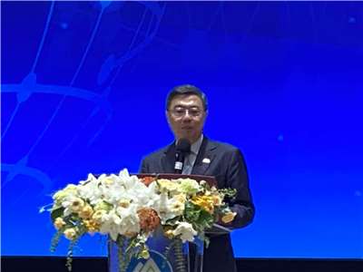 行政院長卓榮泰29日出席「金環獎頒獎典禮暨全國查緝國土保育及環保犯罪成果表揚大會」時指出，將舉全國之力協助台中控制非洲豬瘟。