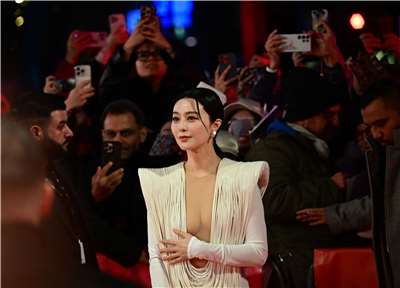 范冰冰2025年2月23日出席柏林影展閉幕典禮。(資料照片)